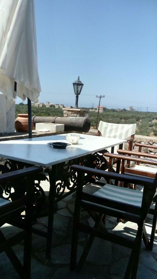 Charouda Stone Tower Apartman Pírgos Dhiroú Kültér fotó